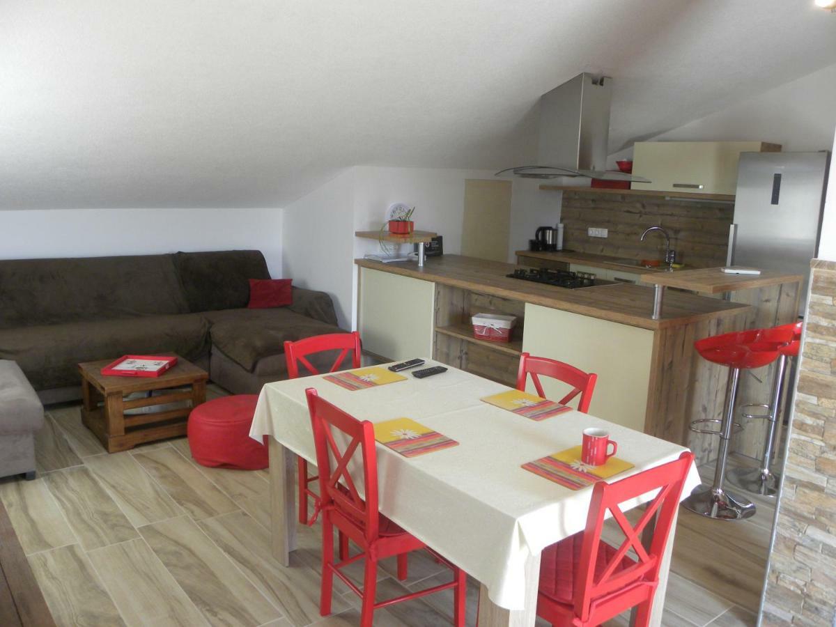 Anka Strman Apartment มาคาร์สกา ภายนอก รูปภาพ